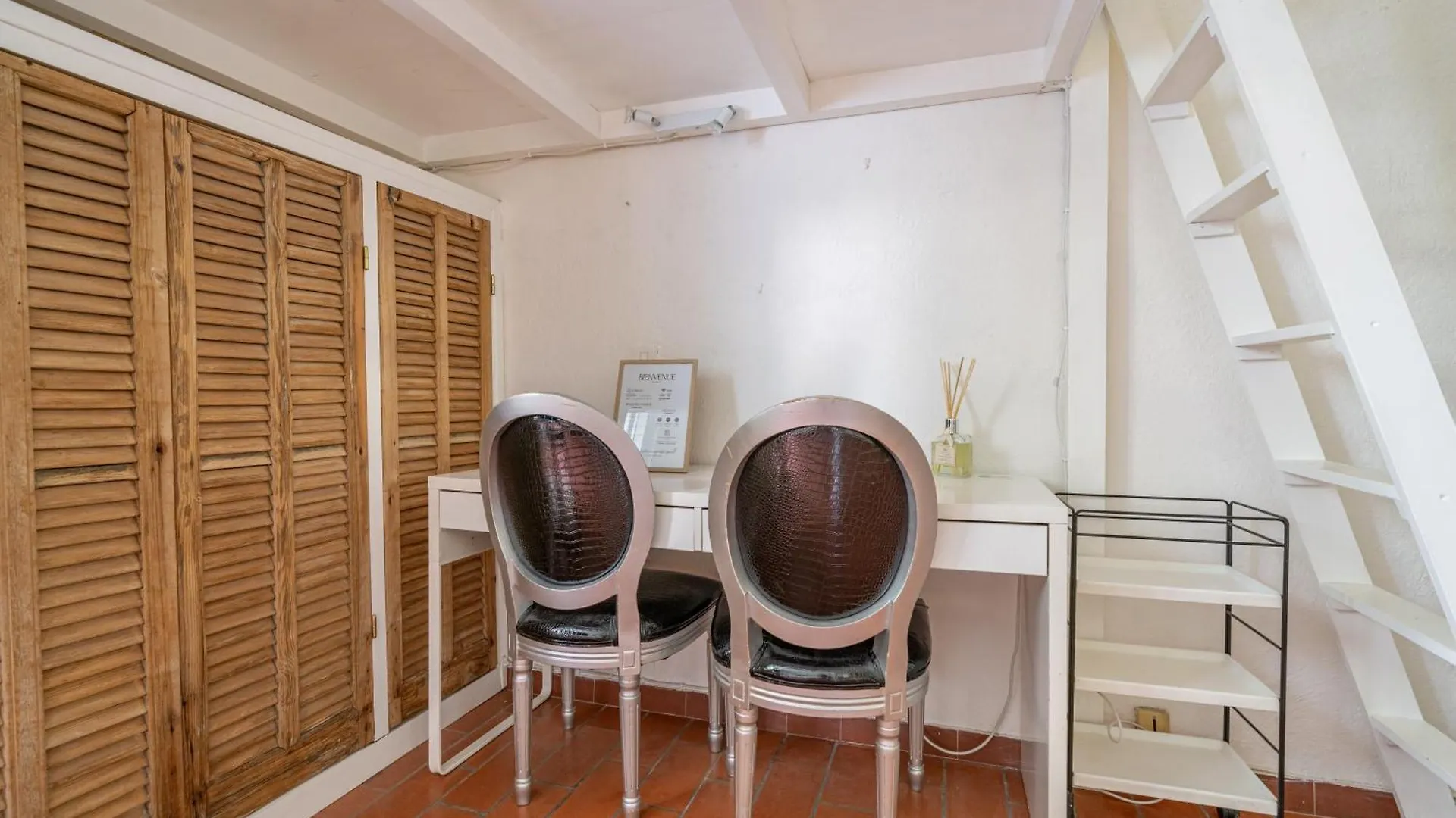 Studio - Coeur D'Aix En Provence - Calme - Sans Vis-A-Vis Aix-en-Provence 0*,  France